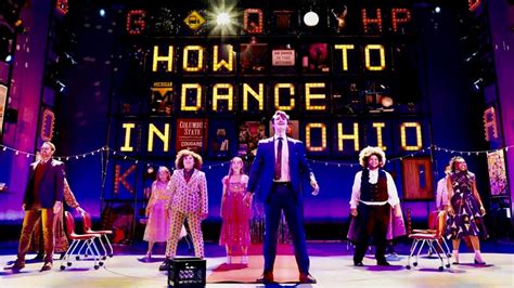 How to Dance in Ohio Musical Reviews: A Blend of Tradition and Modernity